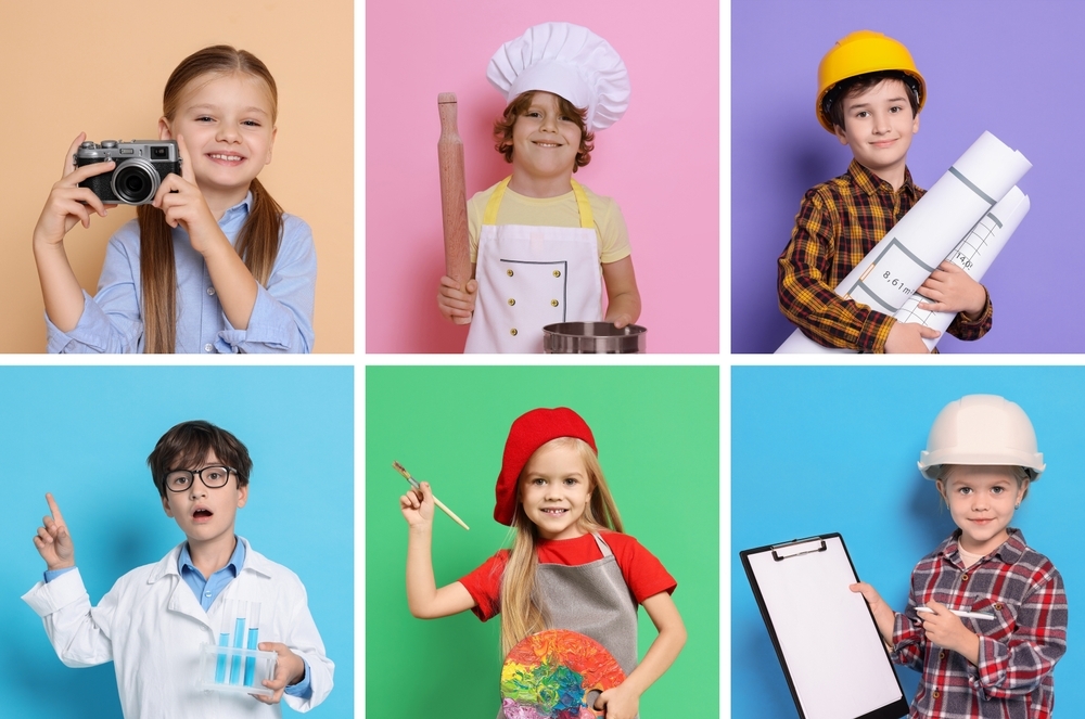 Crianças em atividades sobre profissões na Educação Infantil.